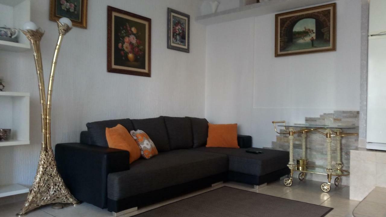 Apartment Cristian Sur 洛斯克里斯蒂亚诺斯 外观 照片
