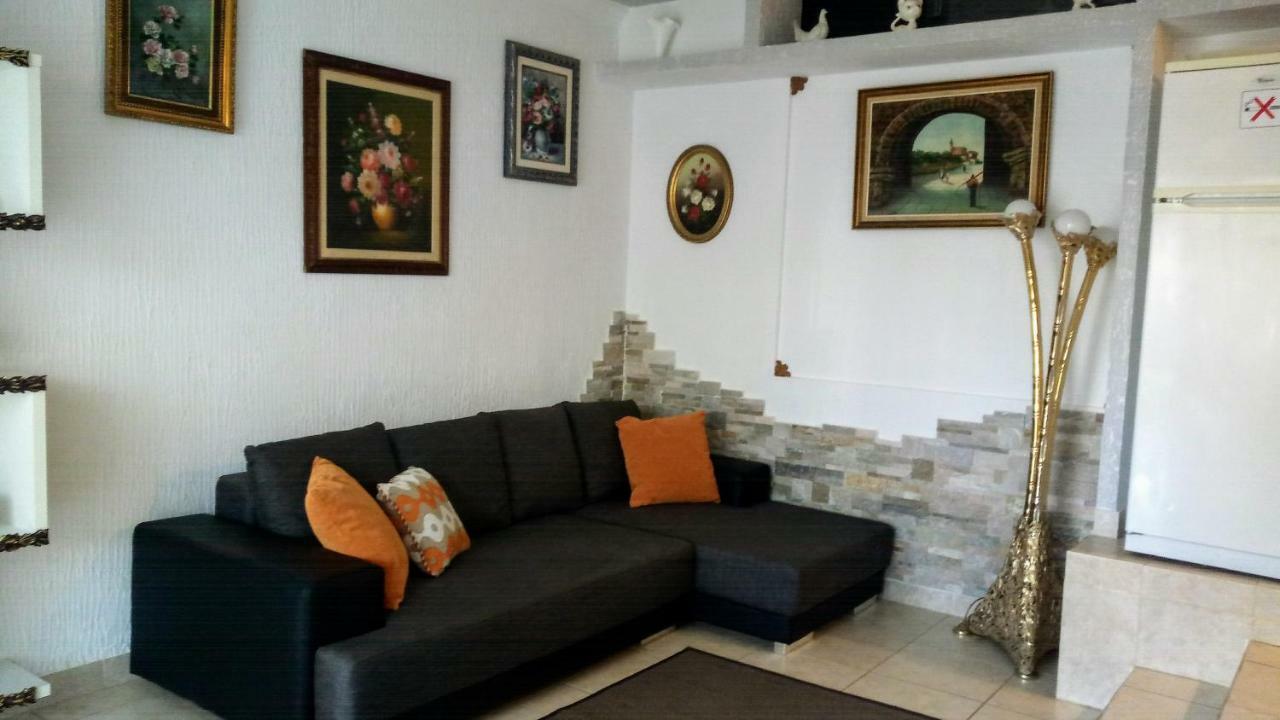 Apartment Cristian Sur 洛斯克里斯蒂亚诺斯 外观 照片